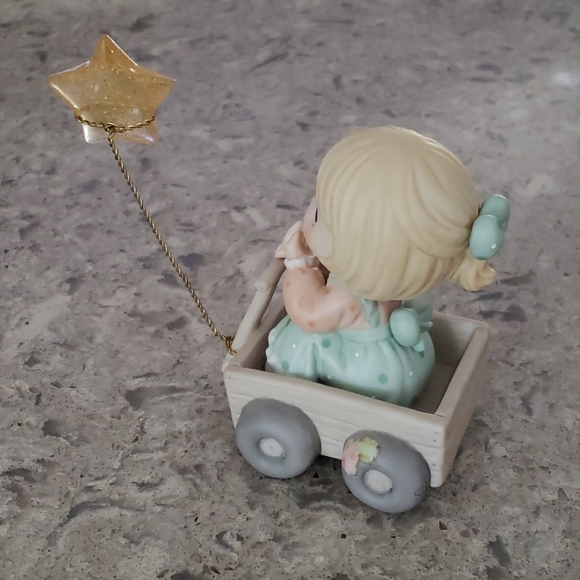 Precious Moments Wishing You a World of Peace - Picture 6 of 8